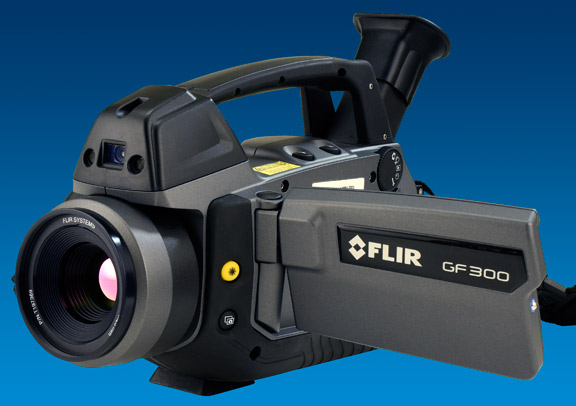 FLIR GF300 Thermographic Camera